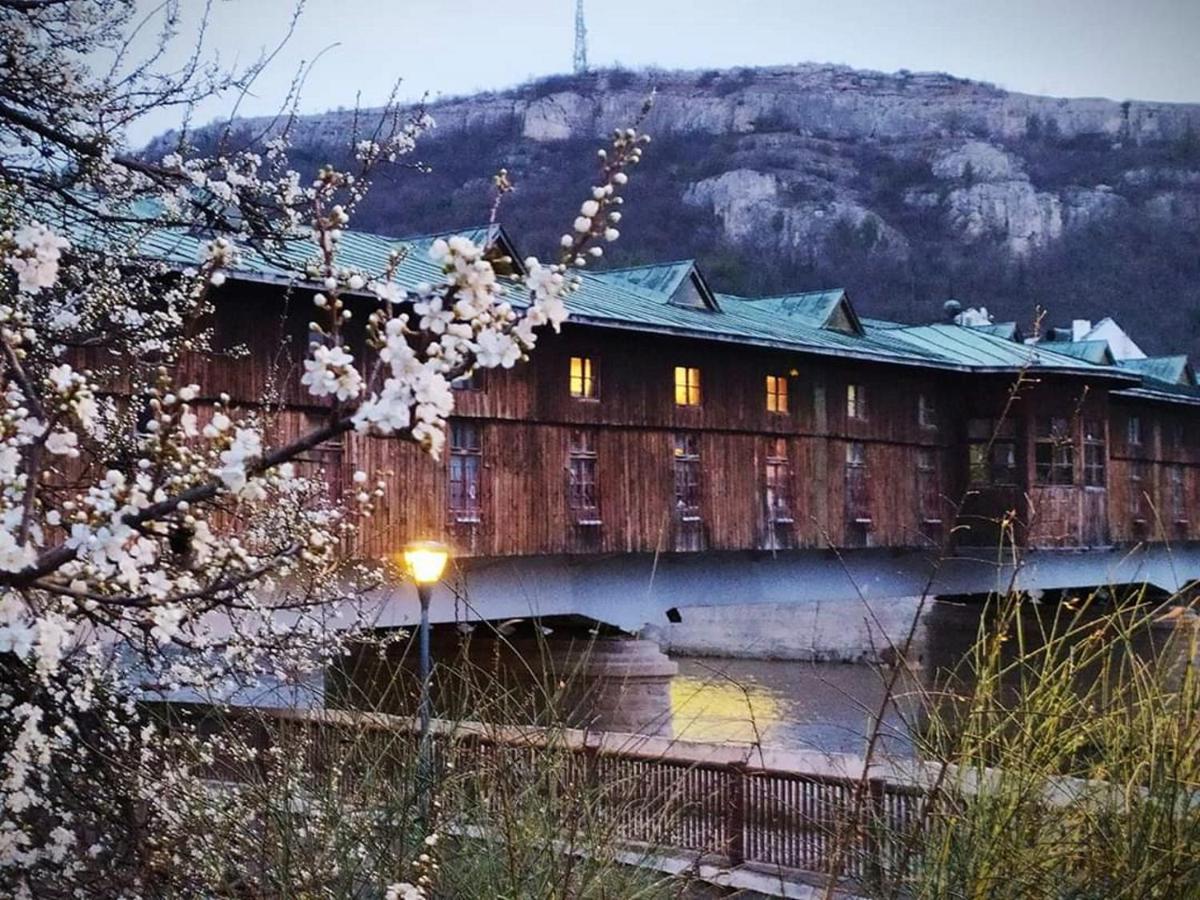 The Tinkov House In Lowetsch Exterior foto